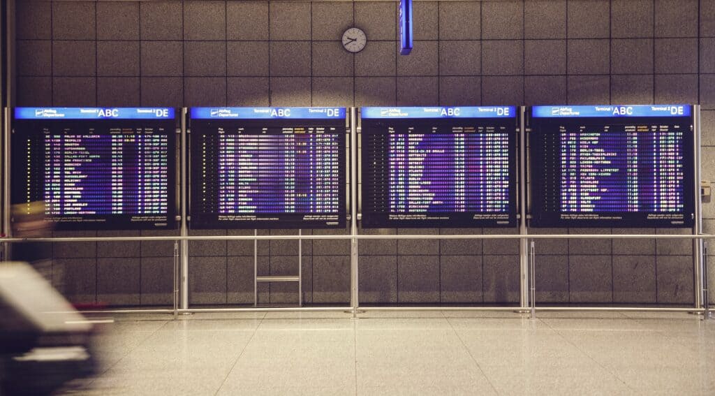 Flight Hacks - Airport Departures Board