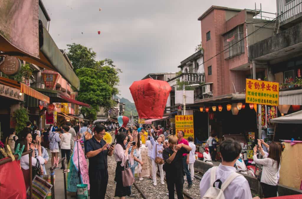 Best Things To Do Outside Of Taipei - Shifen Old Street