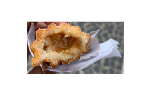 Churro filled with dulce de leche