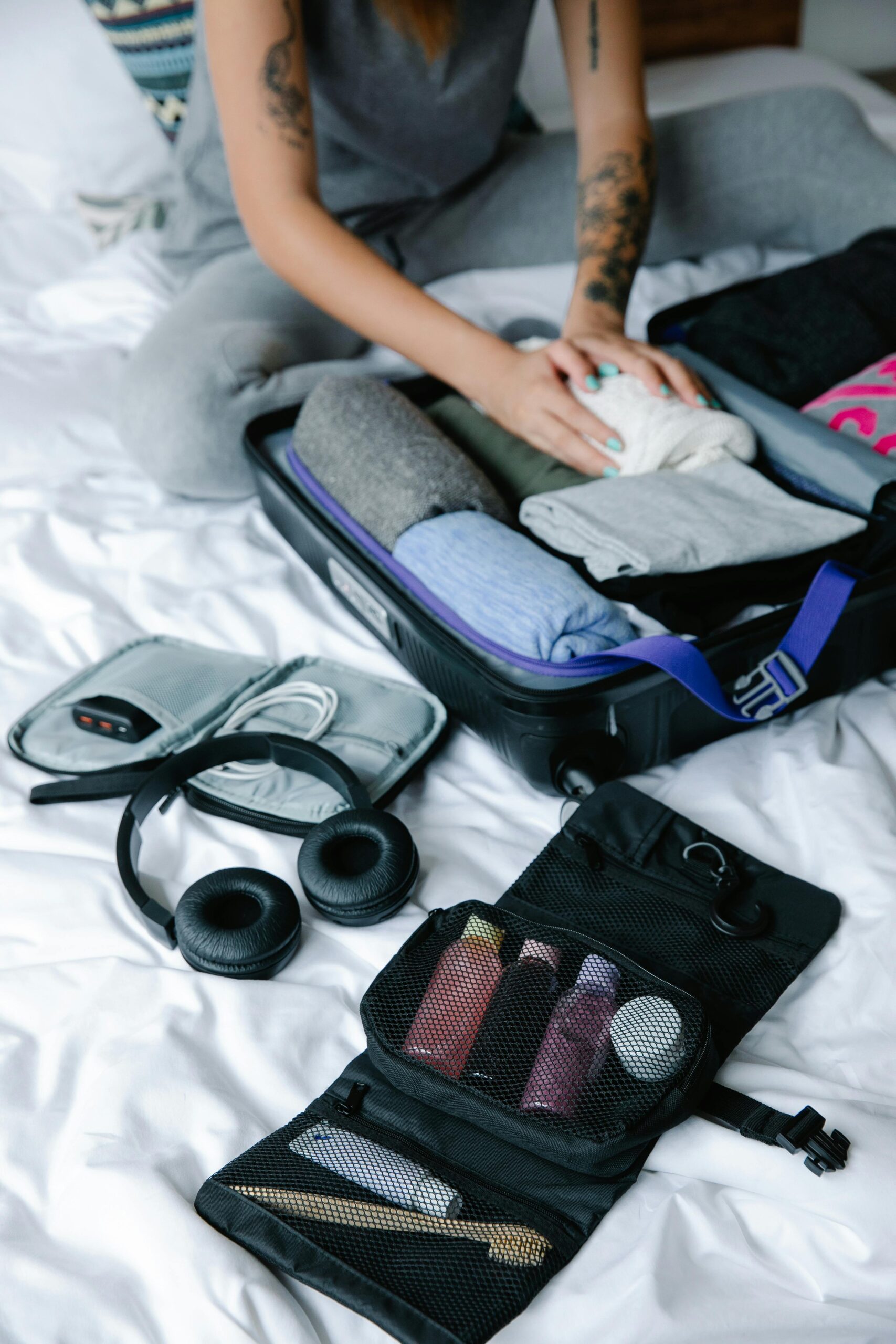 How to look after your clothes when travelling