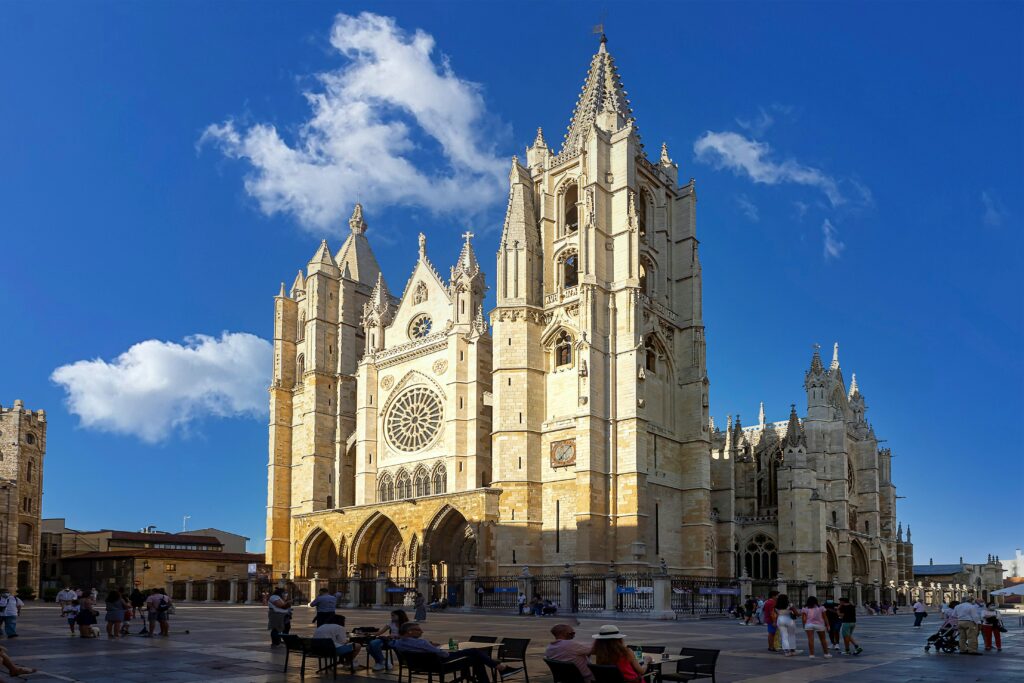 Best Things To Do In Leon - Leon Cathedral