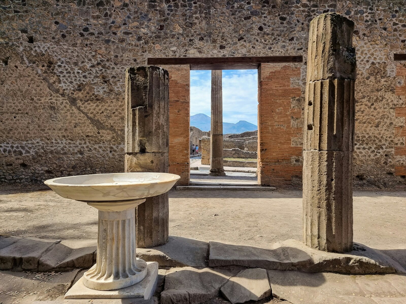 Pompeii Vs Herculaneum - Which One Is Better?
